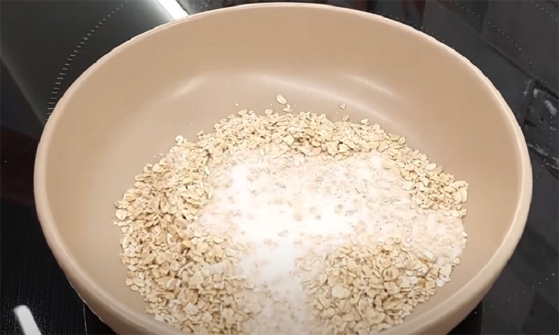 Сочные котлеты без хлеба и овощей: секрет нежности с хрустящей корочкой 