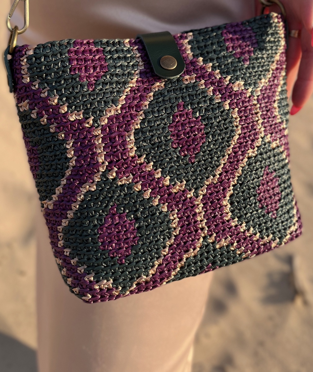 Сумка вязаная из рафии крючком 