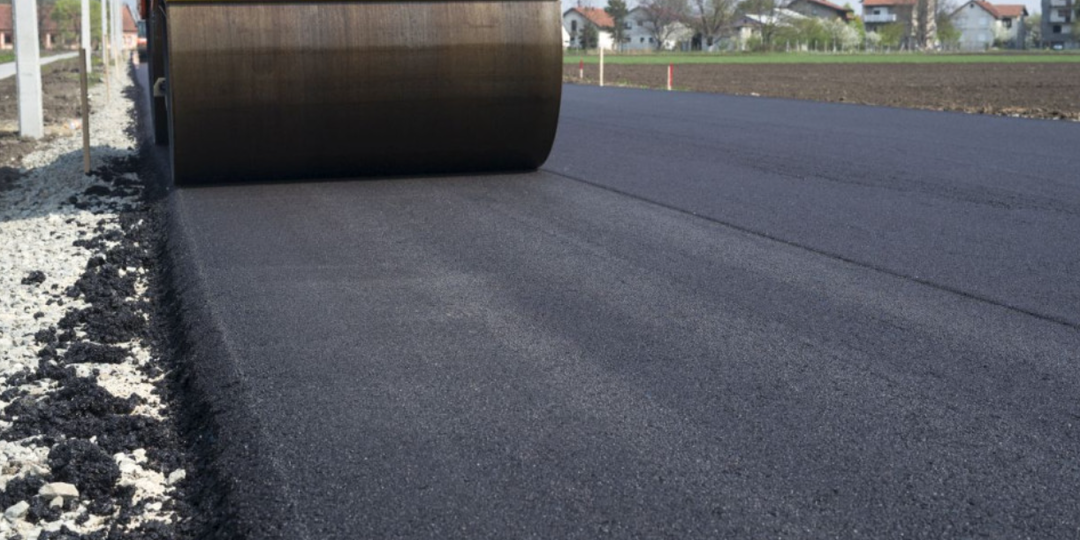 Время битума: как увязать темпы строительства дорог и выпуска материалов