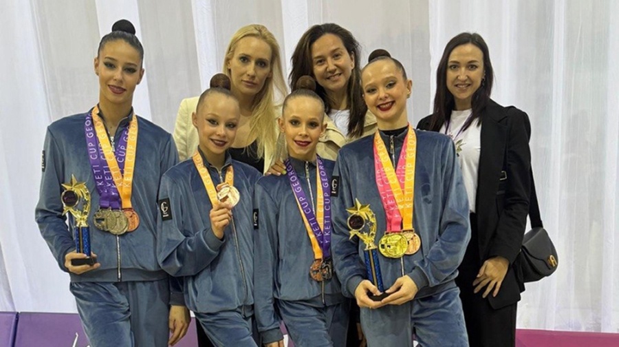    Белорусские гимнастки выиграли более десятка медалей международного турнира
