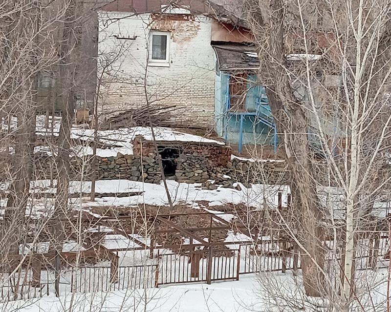 Пристройка водокачки появилась примерно в семидесятых годах