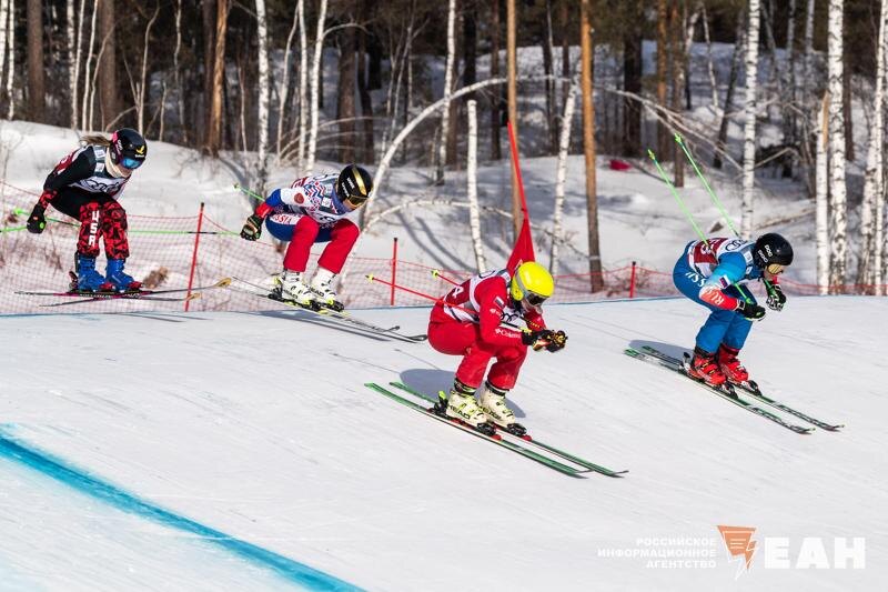    Фото ЕАН. Лыжники