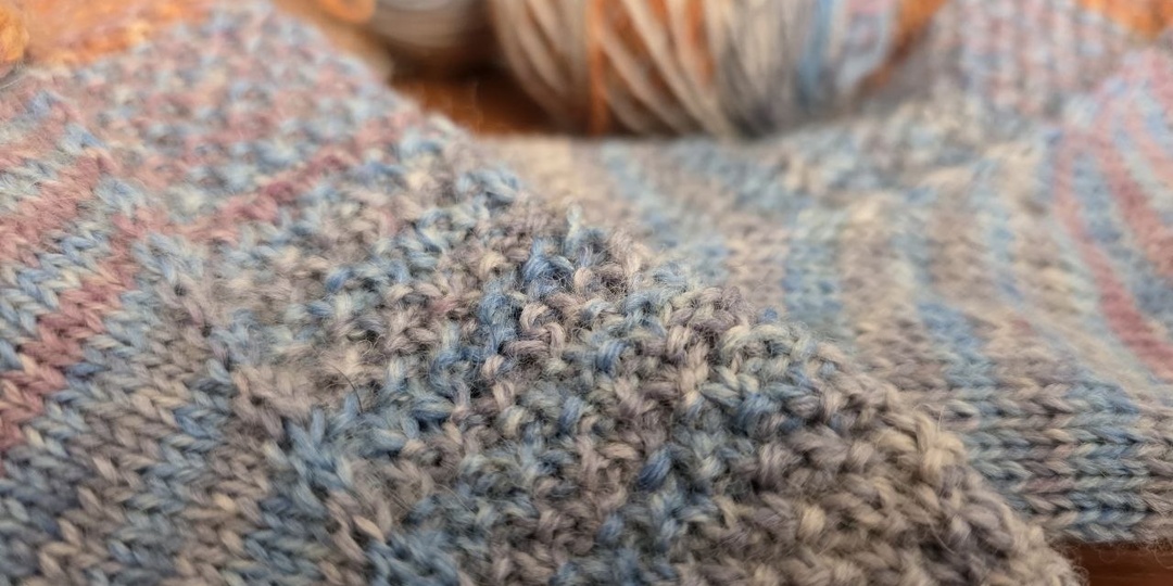 Носочная Одиссея: Апрельские тропки