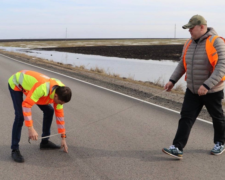     В Курской области проверяют 740 километров гарантийных дорог