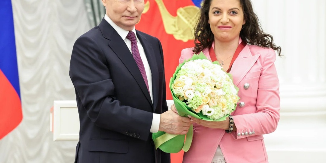 Путин пожелал Симоньян здоровья в день ее рождения