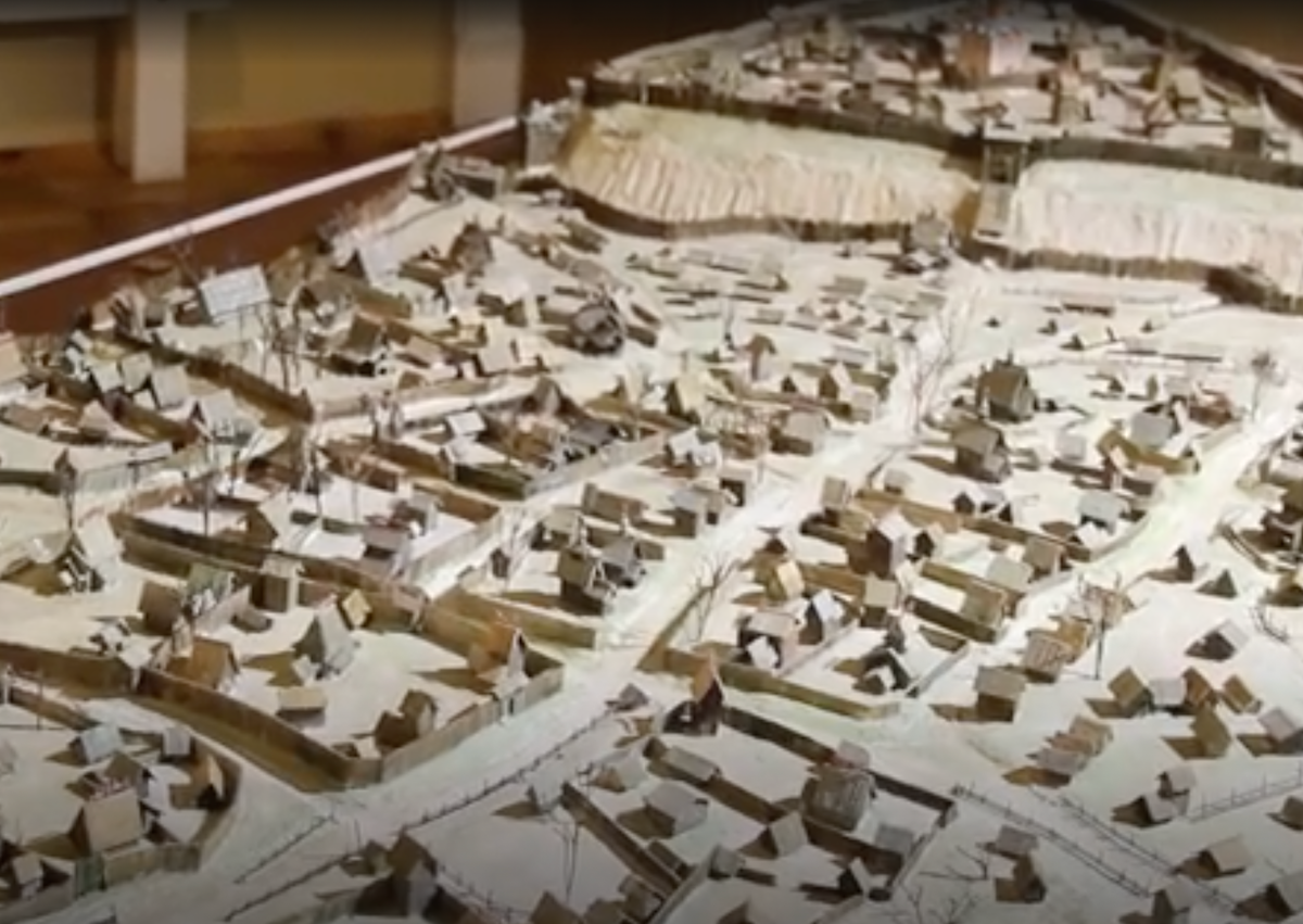 Макет Ярославля XIII в.