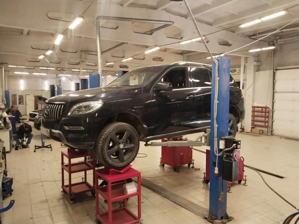 Диагностика на симуляторе - обязательно страхуем лапами подъемника