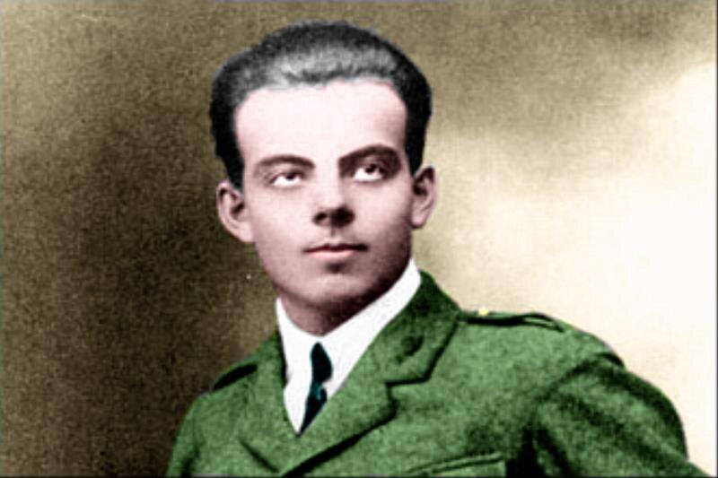 Писатель Антуан де Сент-Экзюпери.