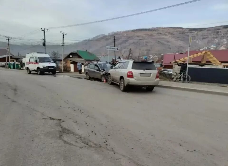    ДТП в Горно-Алтайске. Источник: МВД по Республике Алтай