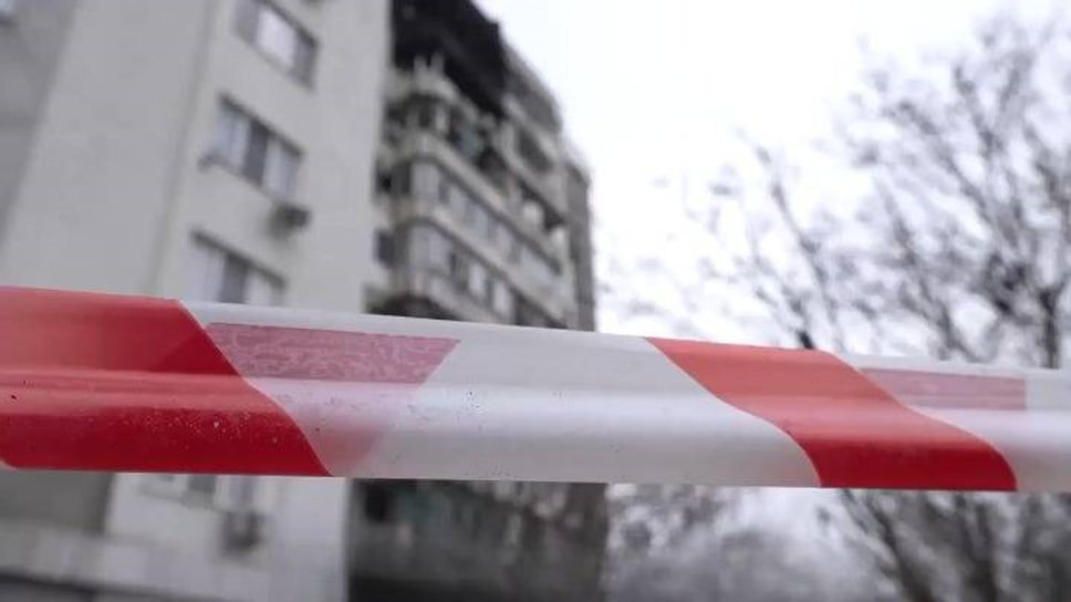 В 22:00 власти перекрыли въезд и выезд из Новороссийска в сторону Геленджика и обратно.📷Фото: официальный канал главы города-героя Новороссийска Андрея Кравченко в Max