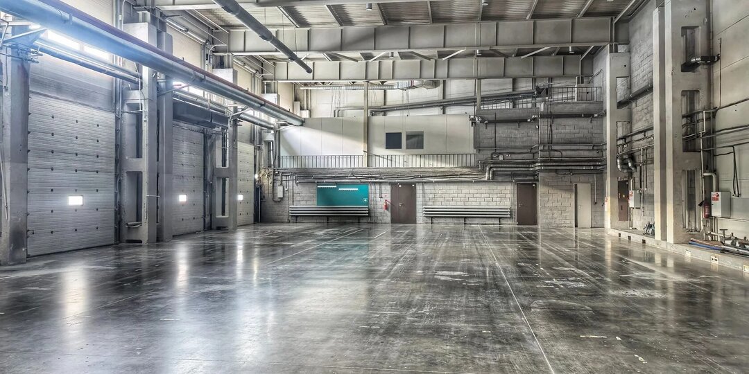 Три склада, три разных бизнеса. И три разных типа решений