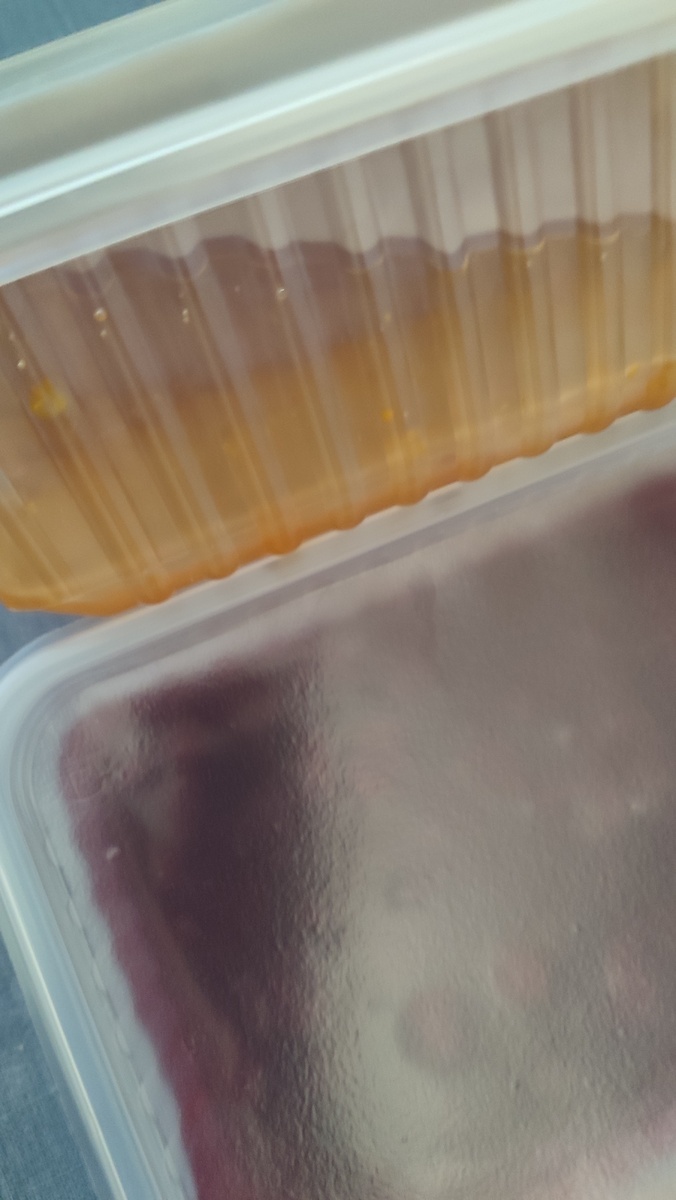 Морошка и вишня