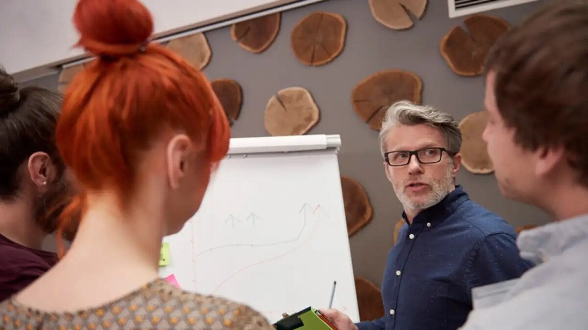     © freepik.com/gpointstudio