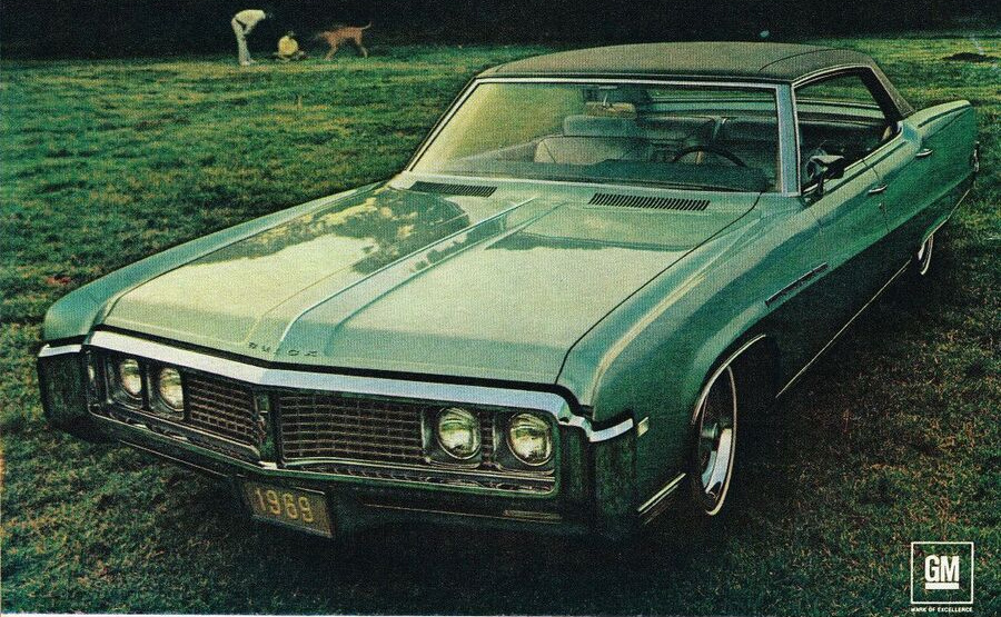 Фрагмент рекламной полосы, публиковавшейся в американской прессе.