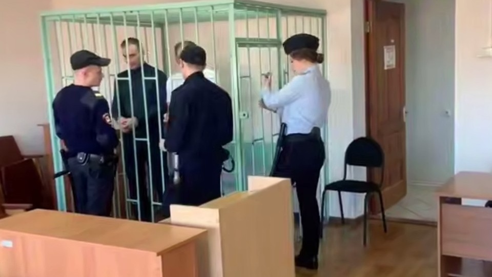 Двух жителей Иркутска осудили за кражу пяти миллионов у красноярского бизнесмена