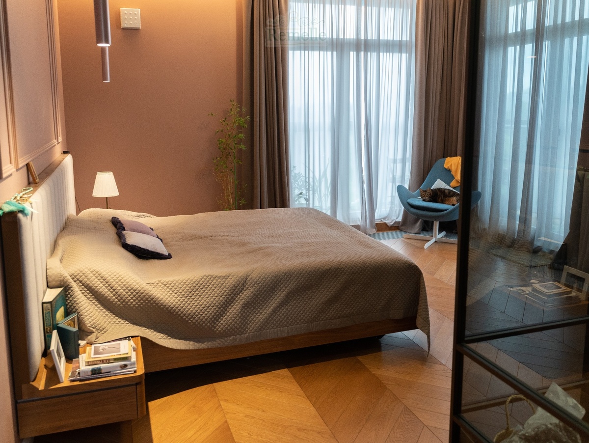 Попробуйте найти кота! 