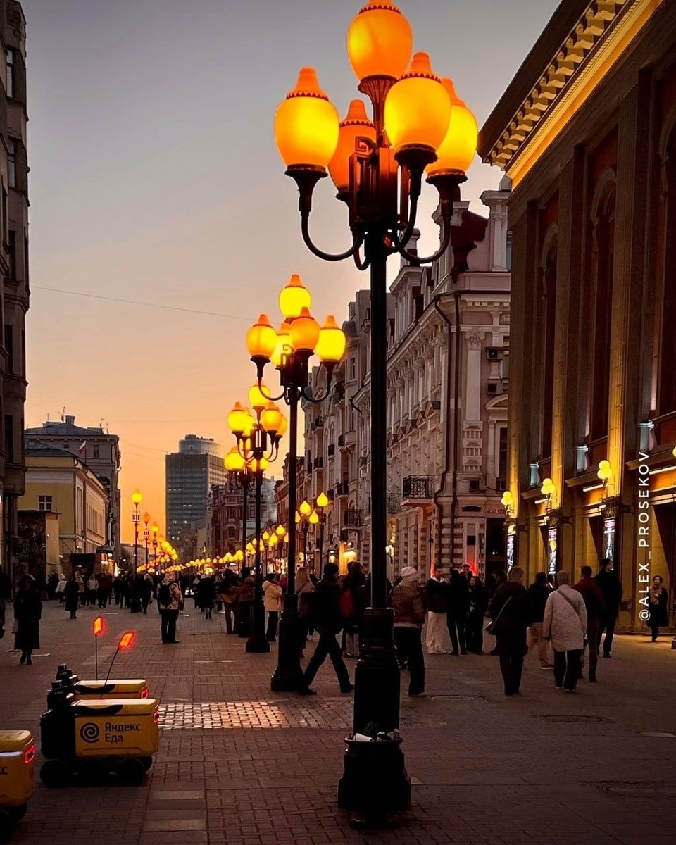 Арбат красив и загадочен в любое время года! | мистические квесты от Пешей Москвы