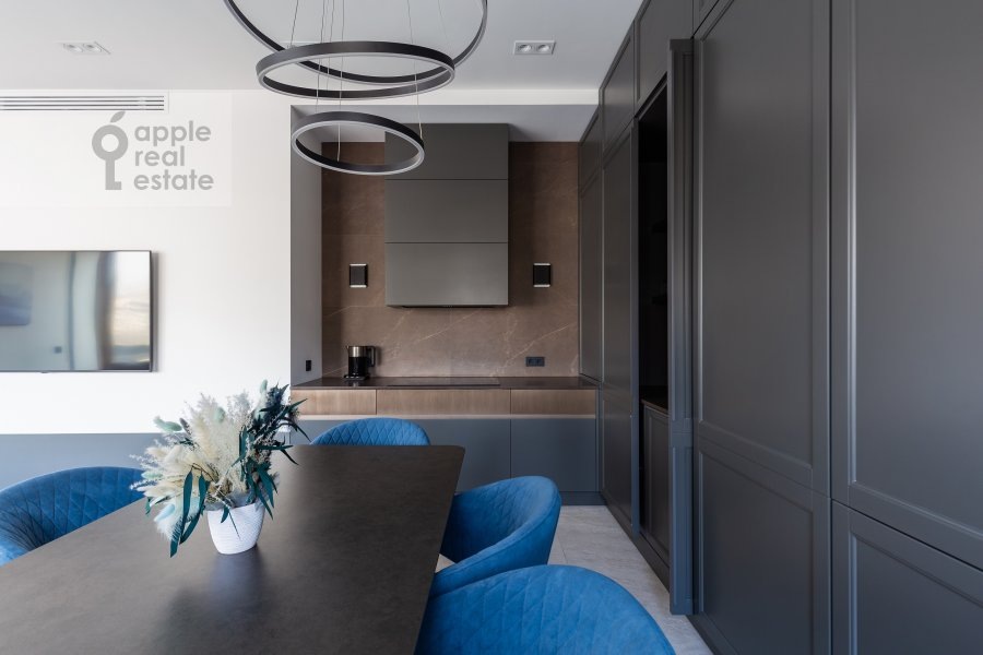 Фото из архива Apple Real Estate