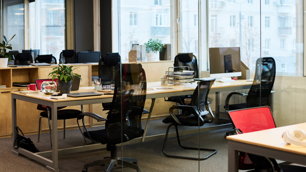 Как выбрать офисную мебель