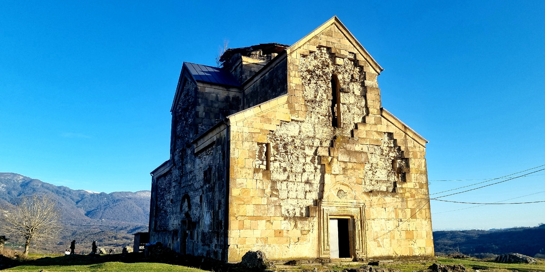 ТОП-10 храмов Абхазии. №6: Бедия