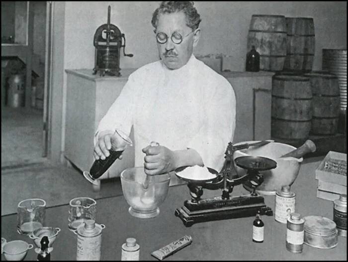 Макс Фактор