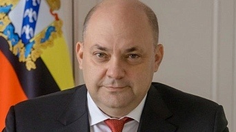     Алексей_Борисович_Смирнов_(cropped)   
undefined