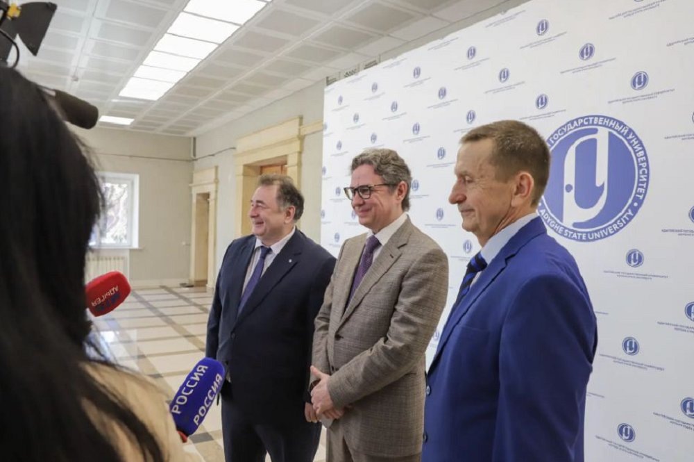 Фото: Пресс-служба АГУ