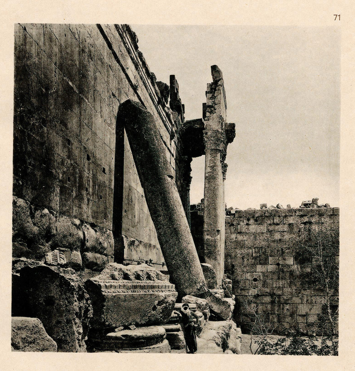 Wiegand, Theodor. Alte Denkmäler aus Syrien, Palästina und Westarabien:  100 Tafeln mit beschreibendem Text. - Berlin:  Verlag von Georg Reimer, 1918. https://digi.ub.uni-heidelberg.de/diglit/wiegand1918