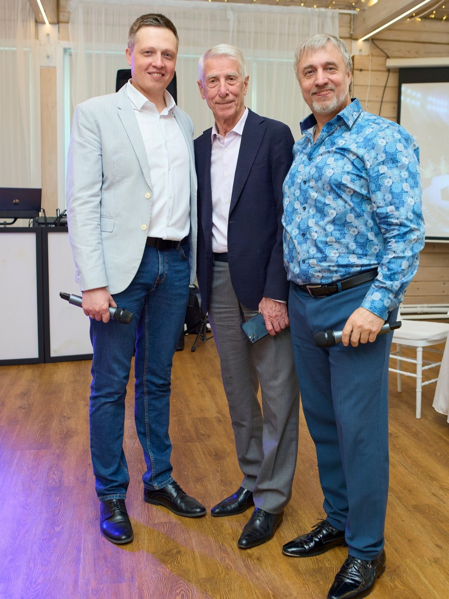 Александр Воробьев, Валерий Непомнящий, Олег Колезнев