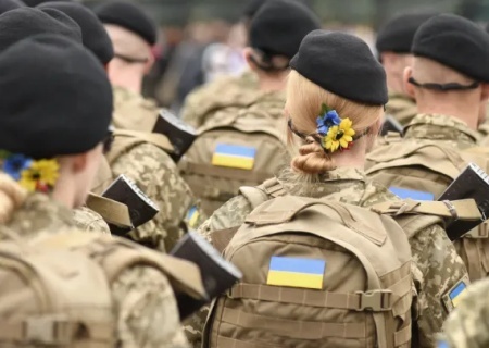    ТЦК признали правду: женщин вносили в реестр ради планов мобилизации