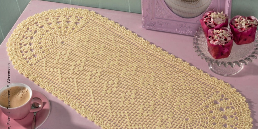 Вязаные крючком салфетки овальной и прямоугольной формы в разных техниках: описание, схемы и идеи создания других изделий на основе этих