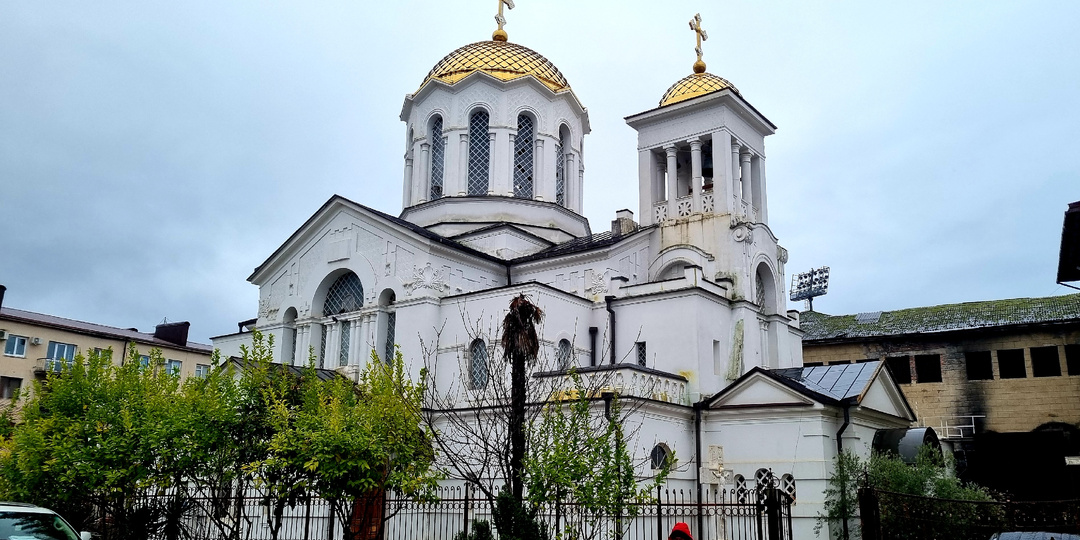 ТОП-10 храмов Абхазии. №9: Сухумский кафедральный собор