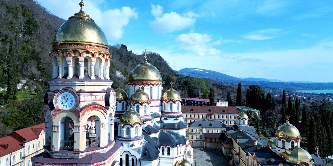 ТОП-10 храмов Абхазии. №10: Новоафонский монастырь