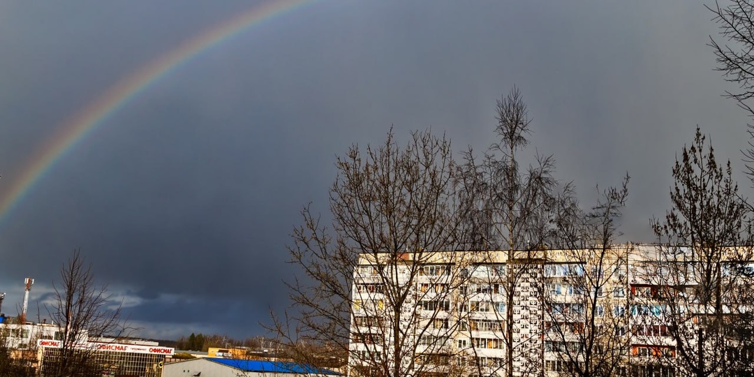 "Разорван туч тяжелых серый мрак