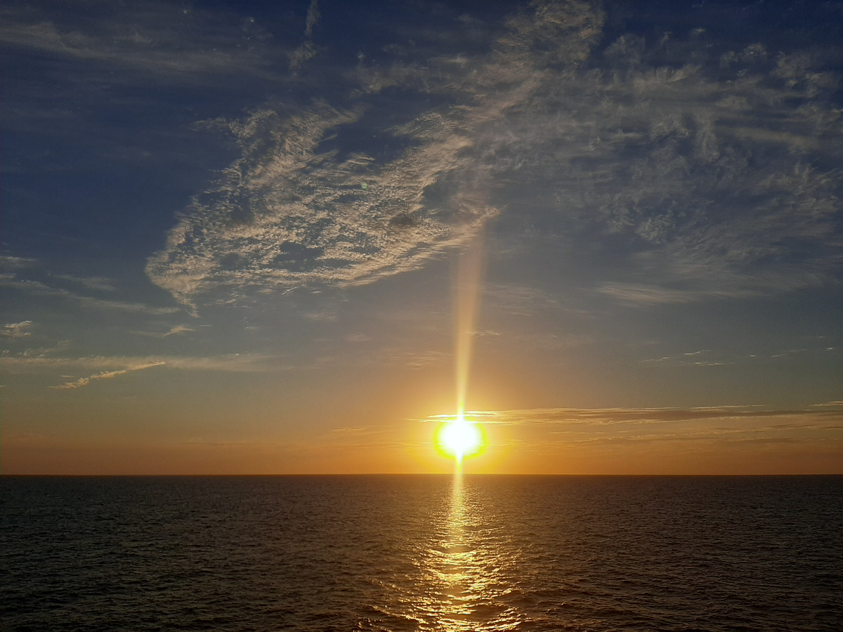 закат на Черном море