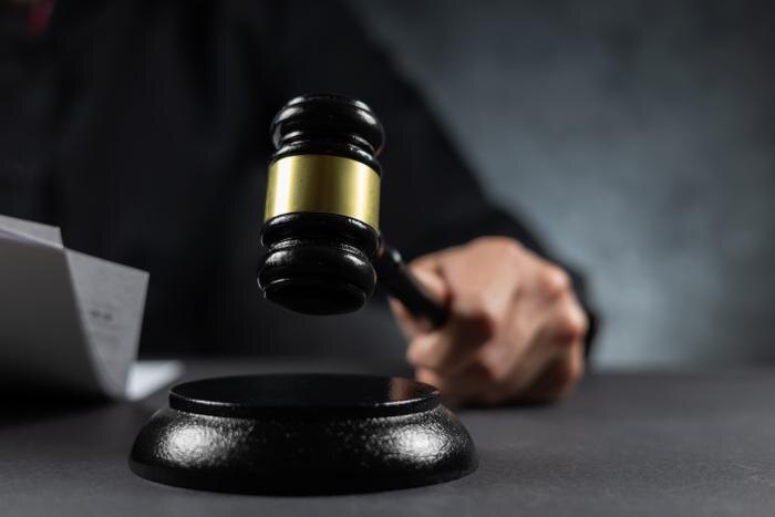 Обложка © Shutterstock / FOTODOM / Skrypnykov Dmytro