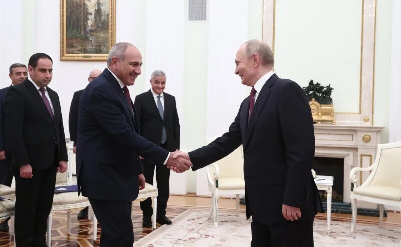 Политика Еревана вызывает вопросы в России
Фото:
Kremlin.ru