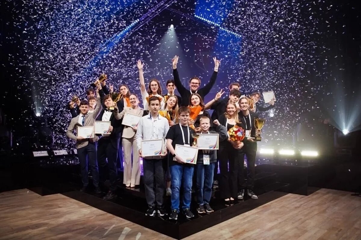    Время менять мир.