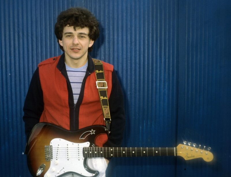    С юных лет за Игорем Сарухановым закрепилась репутация покорителя женских сердец.