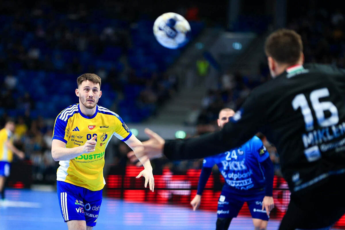    Роланд Миклер - герой первой игры