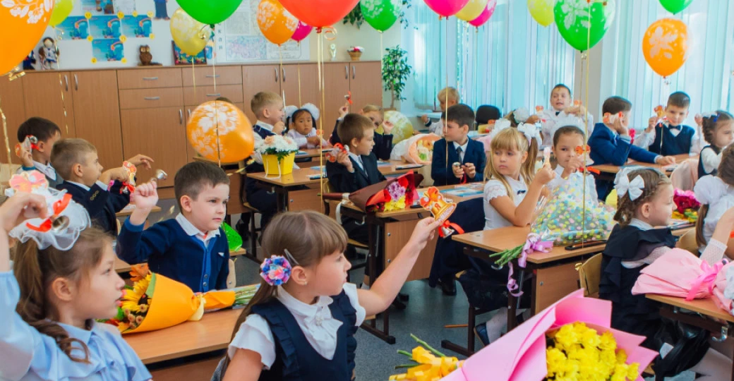 В России стартовал прием заявлений в первый класс