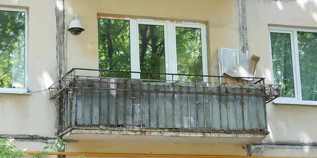 С 1 мая вводятся новые правила для собственников квартир, где есть балкон