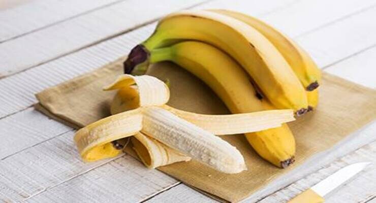 Замечательное удобрение для растений из банановой кожуры