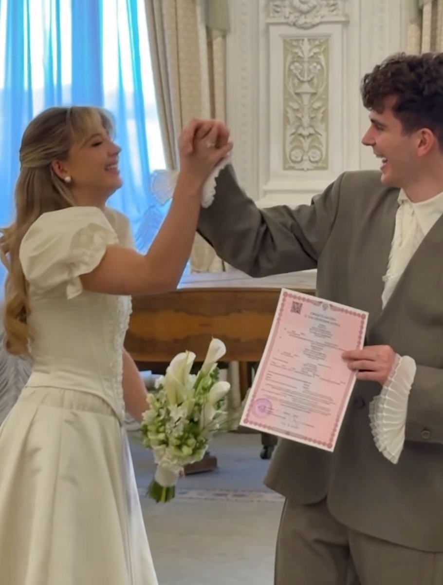 Анна Покров и Артур Бабич стали мужем и женой. Фото: соцсети