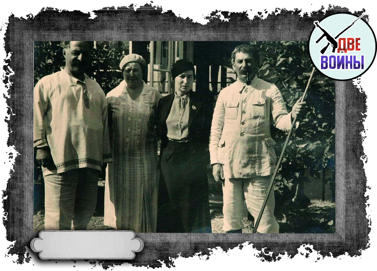 Жемчужина слева от Вождя. Фото в свободном доступе.