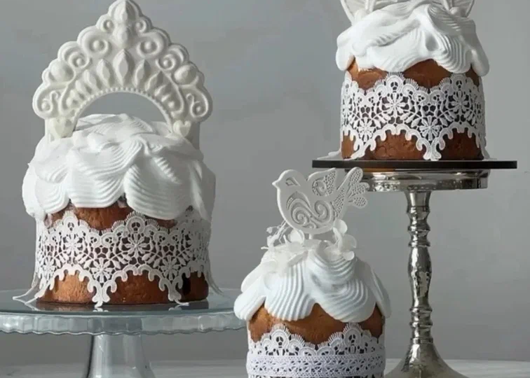 Новинка года: куличи украшают кружевом и шелком (+рецепт)