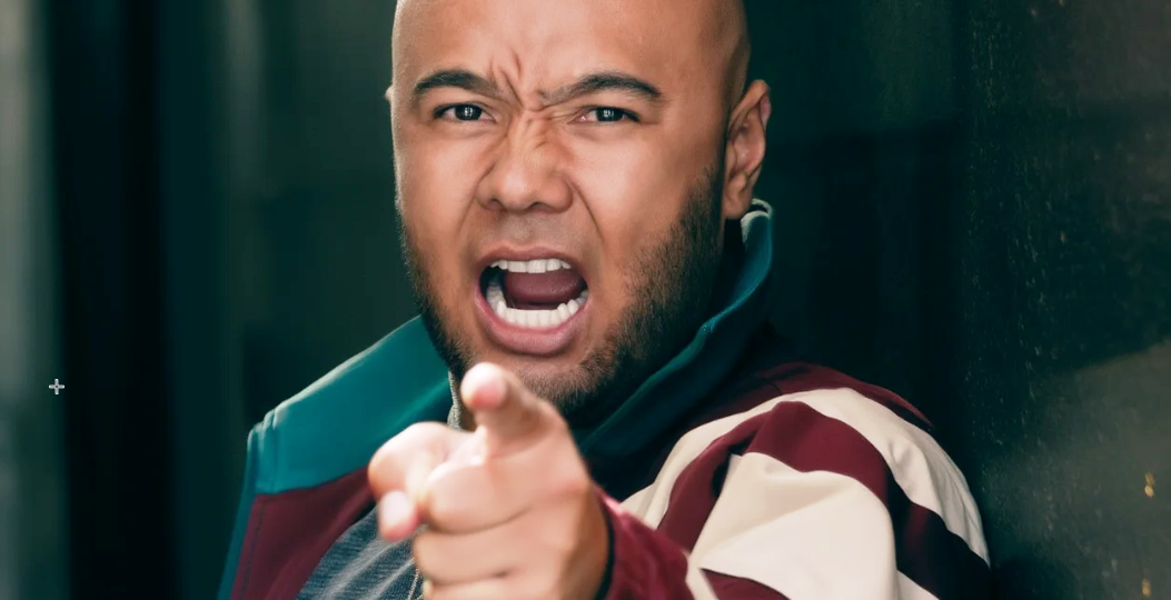 «Паспорт в обмен на смелость»: как Исламбек, ставший угрозой для целого региона, лишился гражданства и теперь отстаивает свои права в суде