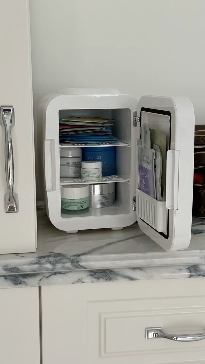Холодильник для косметики / Бьюти заметки 