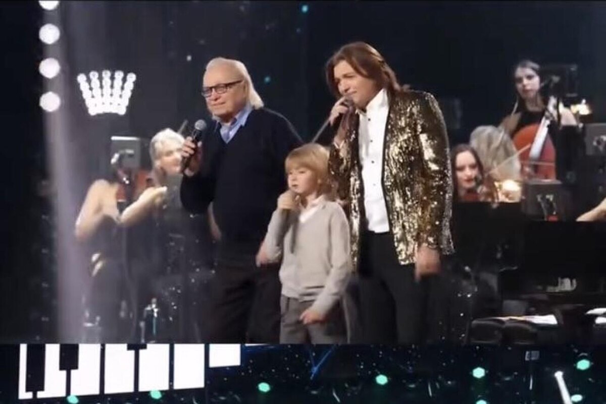    Дмитрий Маликов с отцом и сыном Соцсети