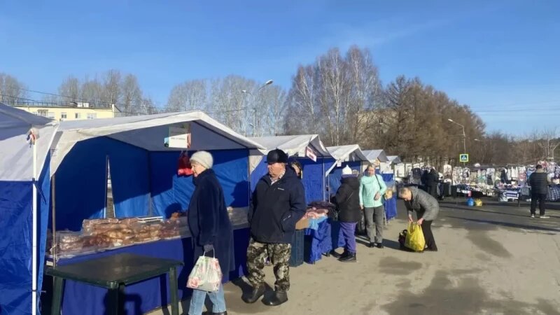     Продовольственные ярмарки в Барнауле. Мэрия Барнаула